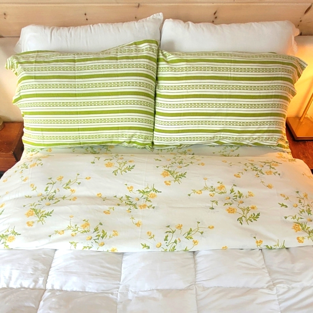 VINTAGE DBL Sz Bedding Curation 4 Pcs